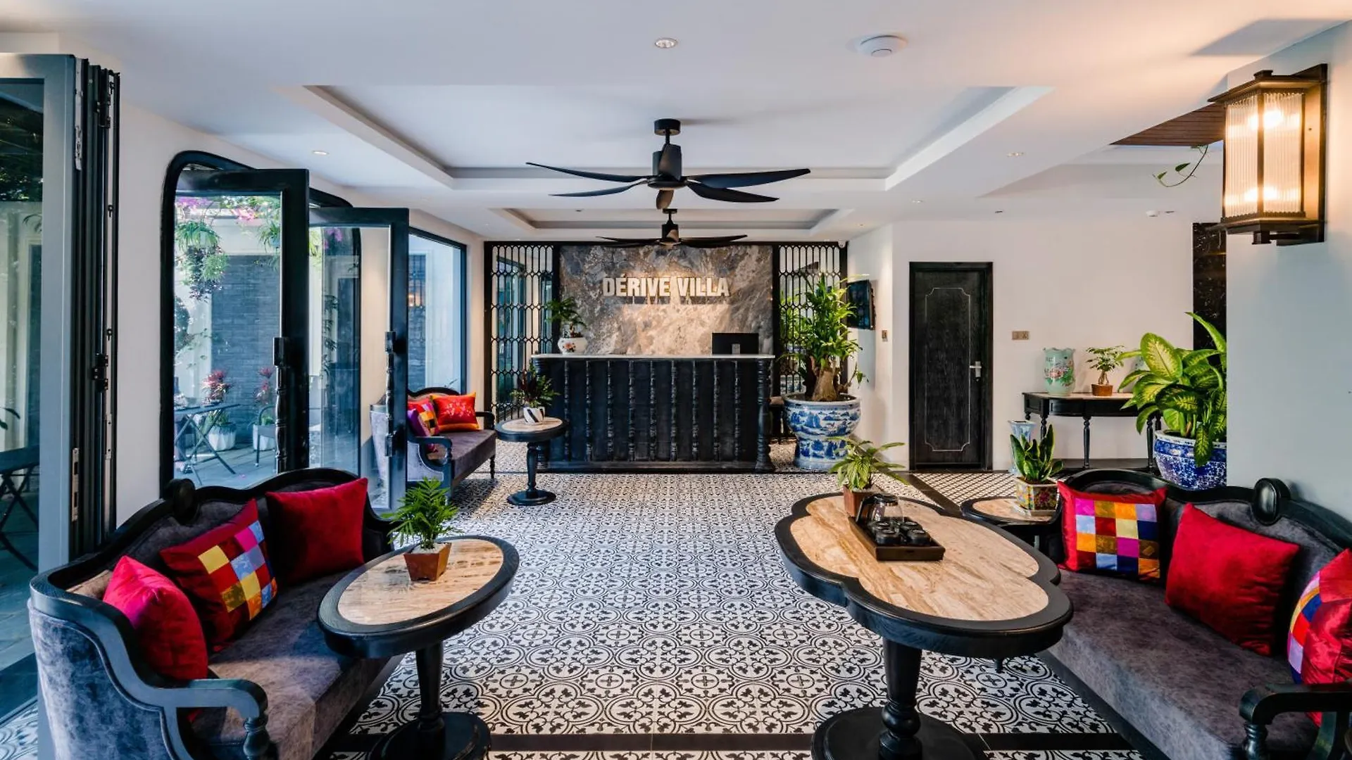 Derive Boutique Villa & Apartment Da Nang 0*,  Wietnam